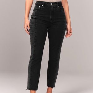 A&F High Rise Two-Tone Mom Jeans in Black